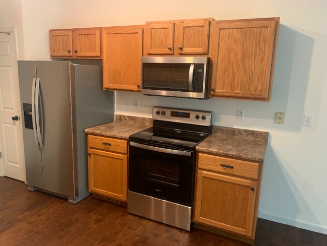 Building Photo - 55 Monterey Cypress Dr