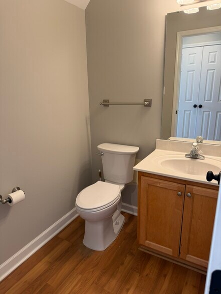 Downstairs Bathroom - 222 18th Ave SE