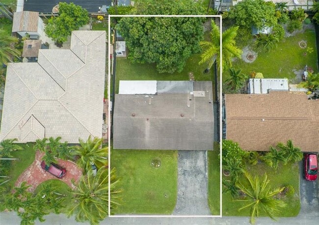 Building Photo - 7700 NW 15th St