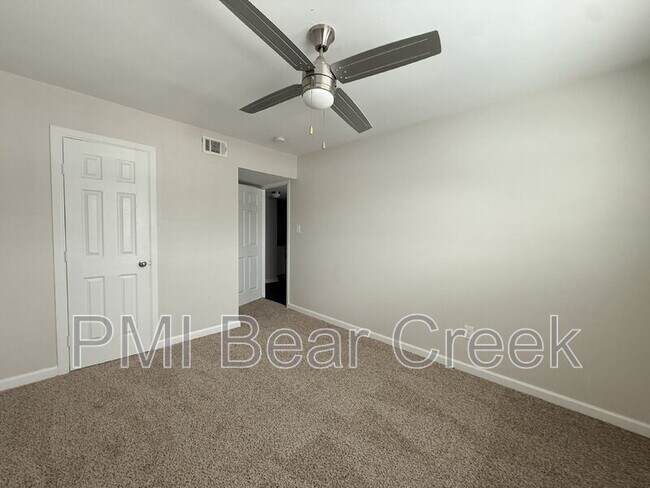 Building Photo - 1824 Thonig Rd