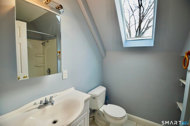 Building Photo - 32 Boston Terrace