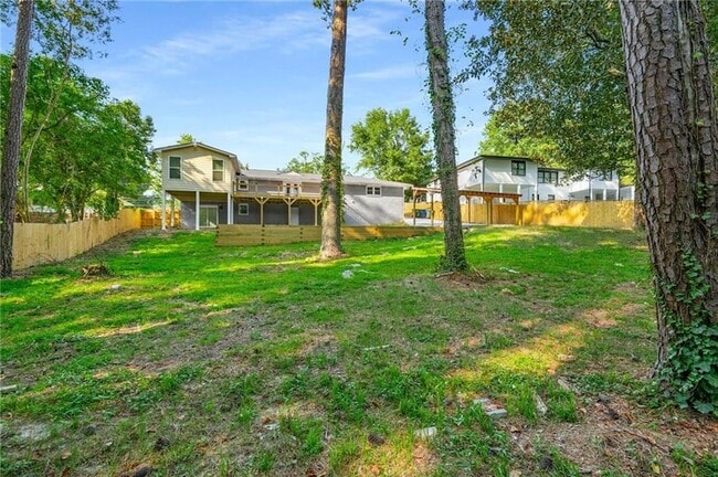Building Photo - 681 Fielding Ln SW