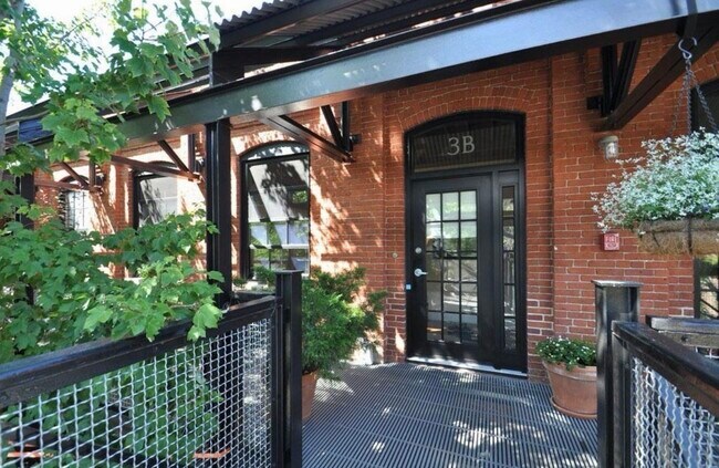 Building Photo - 1 Tannery Brook Row