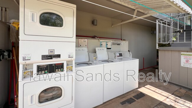 Building Photo - 3121 Pualei Cir