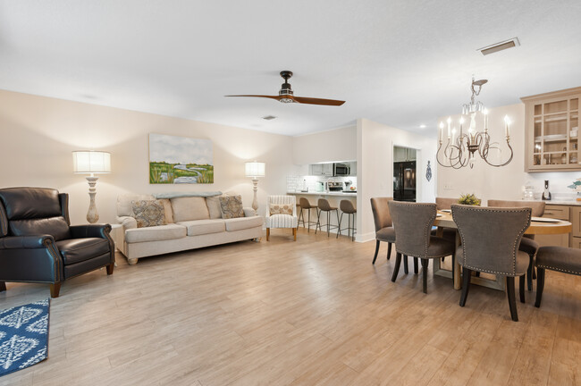 Building Photo - 200 Salt Air Dr