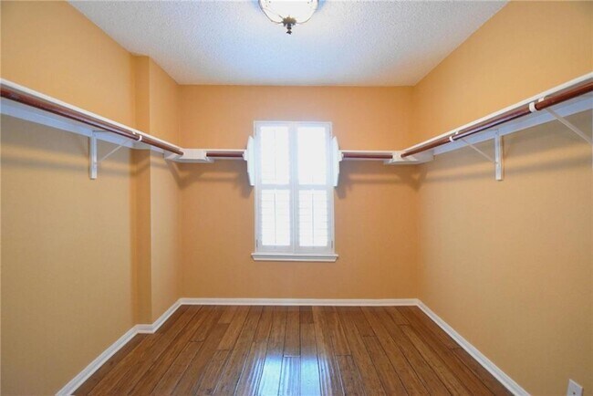 Building Photo - 16715 Marsala Springs Dr