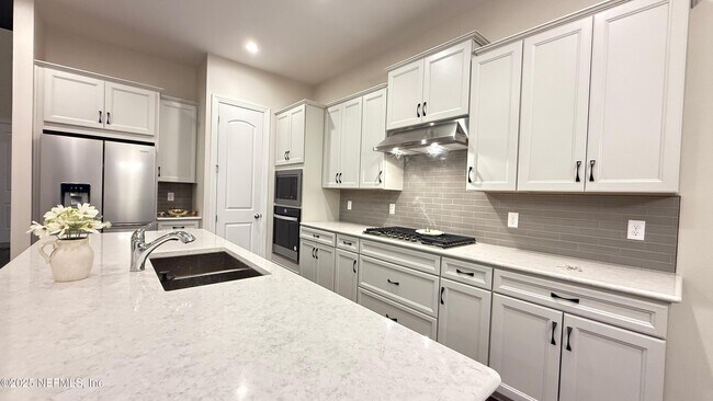 Building Photo - 445 Dalton Ml Dr