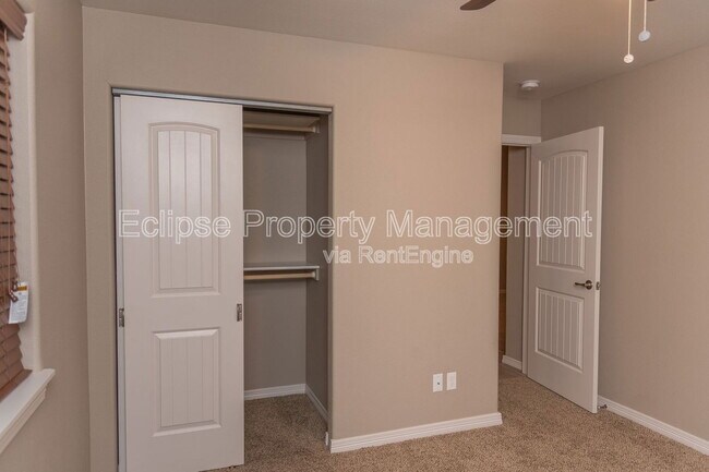 Building Photo - 507 Murphy Dr