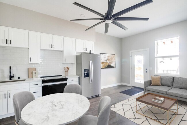 Interior Photo - Glo Apartments