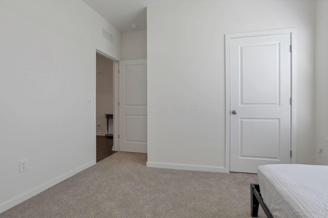 Building Photo - 567 Faulkner Dr