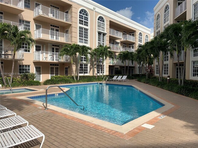 Building Photo - 1280 S Alhambra Cir