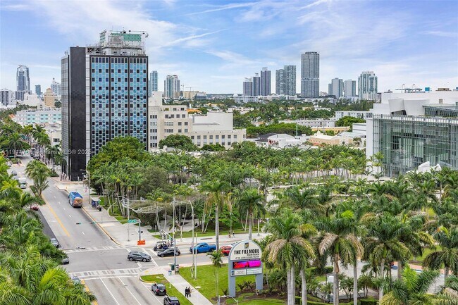 Building Photo - 1775 Washington Ave