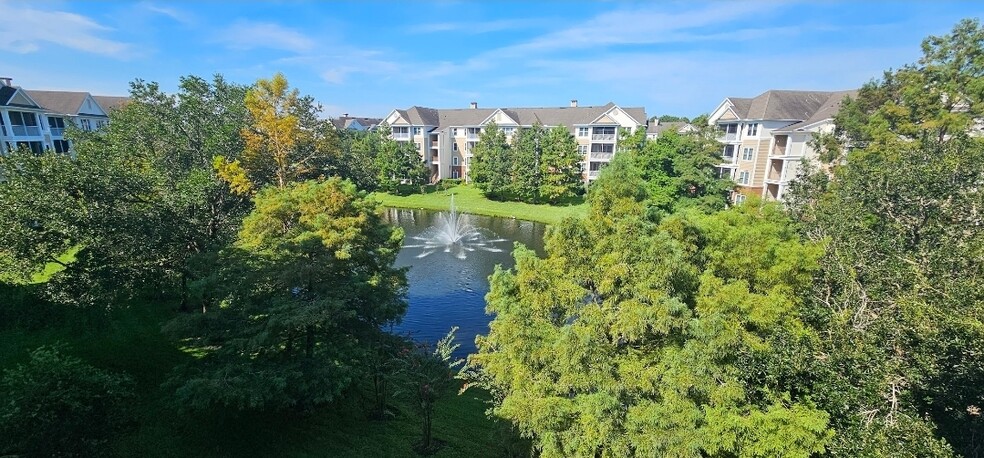 Building Photo - 13364 Beach Blvd