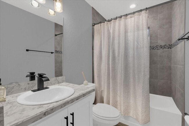 Building Photo - 955 Pearly Ridge Ln