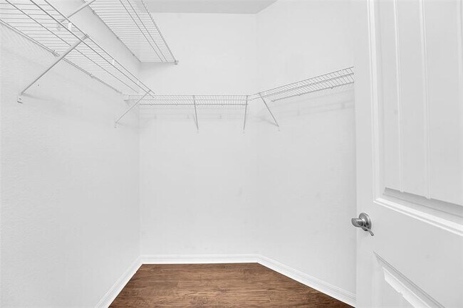Building Photo - 7162 Prudencia Dr