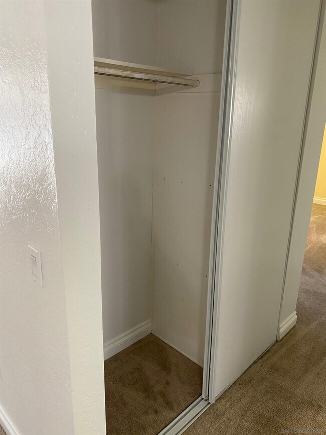 Building Photo - 11217 Adriatic Pl