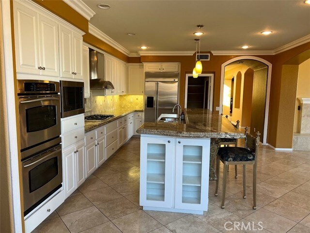 Building Photo - 1583 Twin Oaks Cir