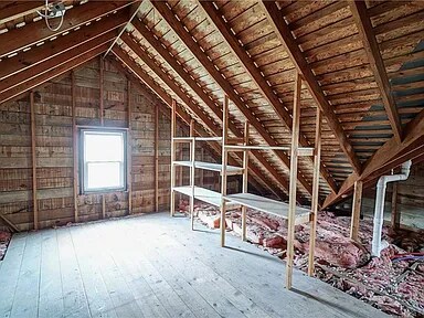 Huge attic storage space - 703 N Central Ave
