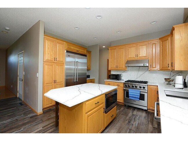 Building Photo - 3516 Westmoor Cir