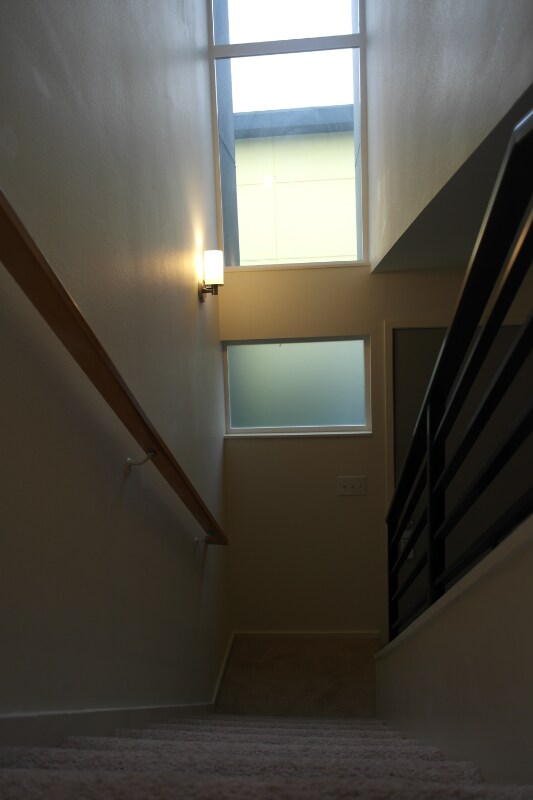 Building Photo - 1605 South Main St