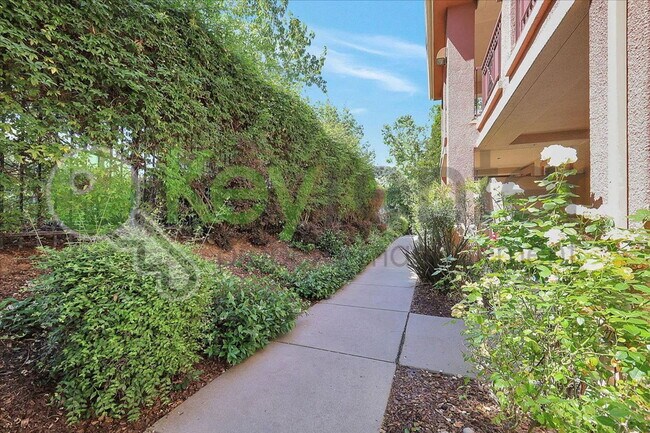 Building Photo - 1501 Secret Ravine Pkwy