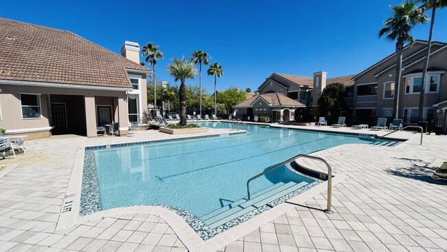 Building Photo - 17952 Villa Creek Dr