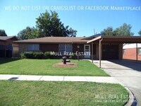 Building Photo - 3002 SW 53rd St
