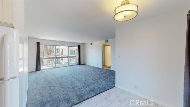 Building Photo - 12157 Moorpark St