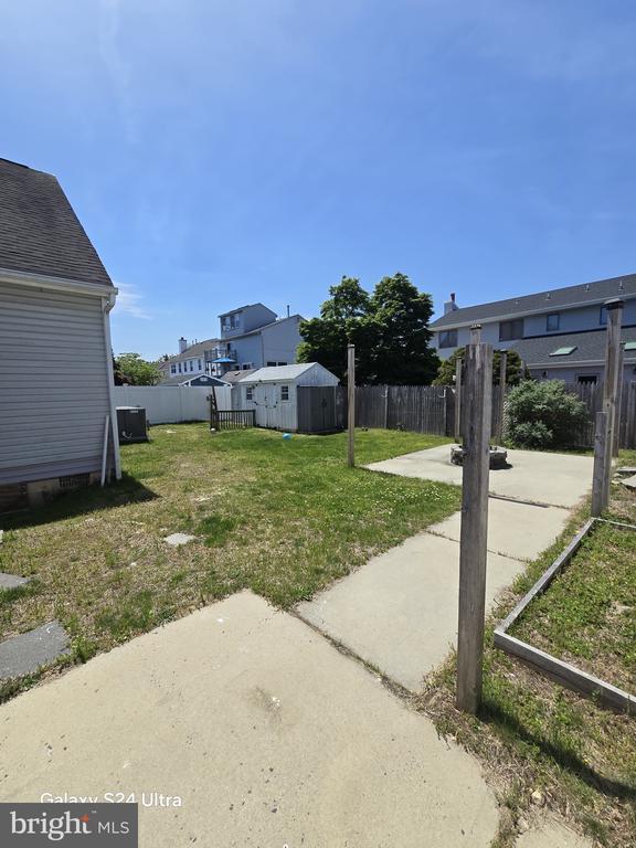 Building Photo - 18 Brookfield Dr