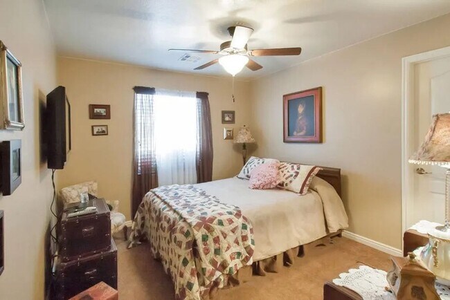 Building Photo - Upgraded Home in Riverstone!