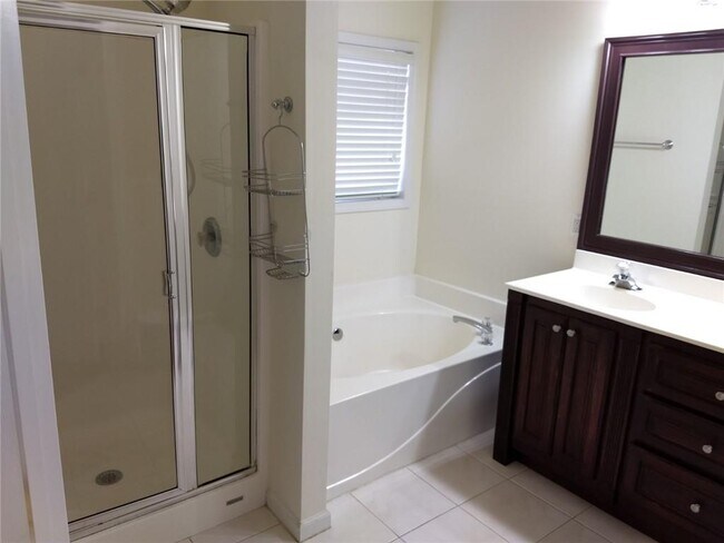 Building Photo - 2905 Brookwater Dr