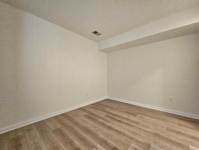 Building Photo - 15334 Elizabeth Burbage Loop