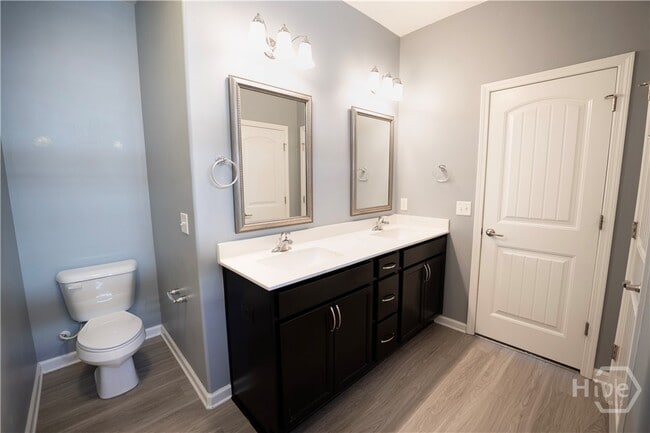 Building Photo - 190 Brickhill Cir