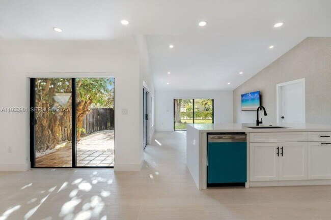 Building Photo - 11256 SW 90th Ln