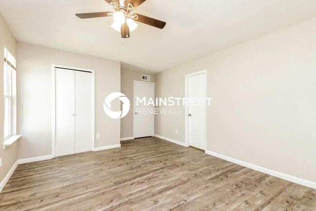 Building Photo - 3 Bedroom Pet-Friendly Home in Plano, TX with Main Street Renewal
