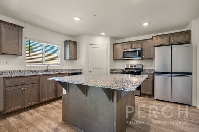 Building Photo - 30540 Altima Ct