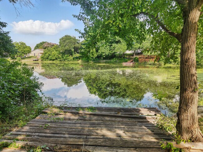 Building Photo - 5830 Jester Dr