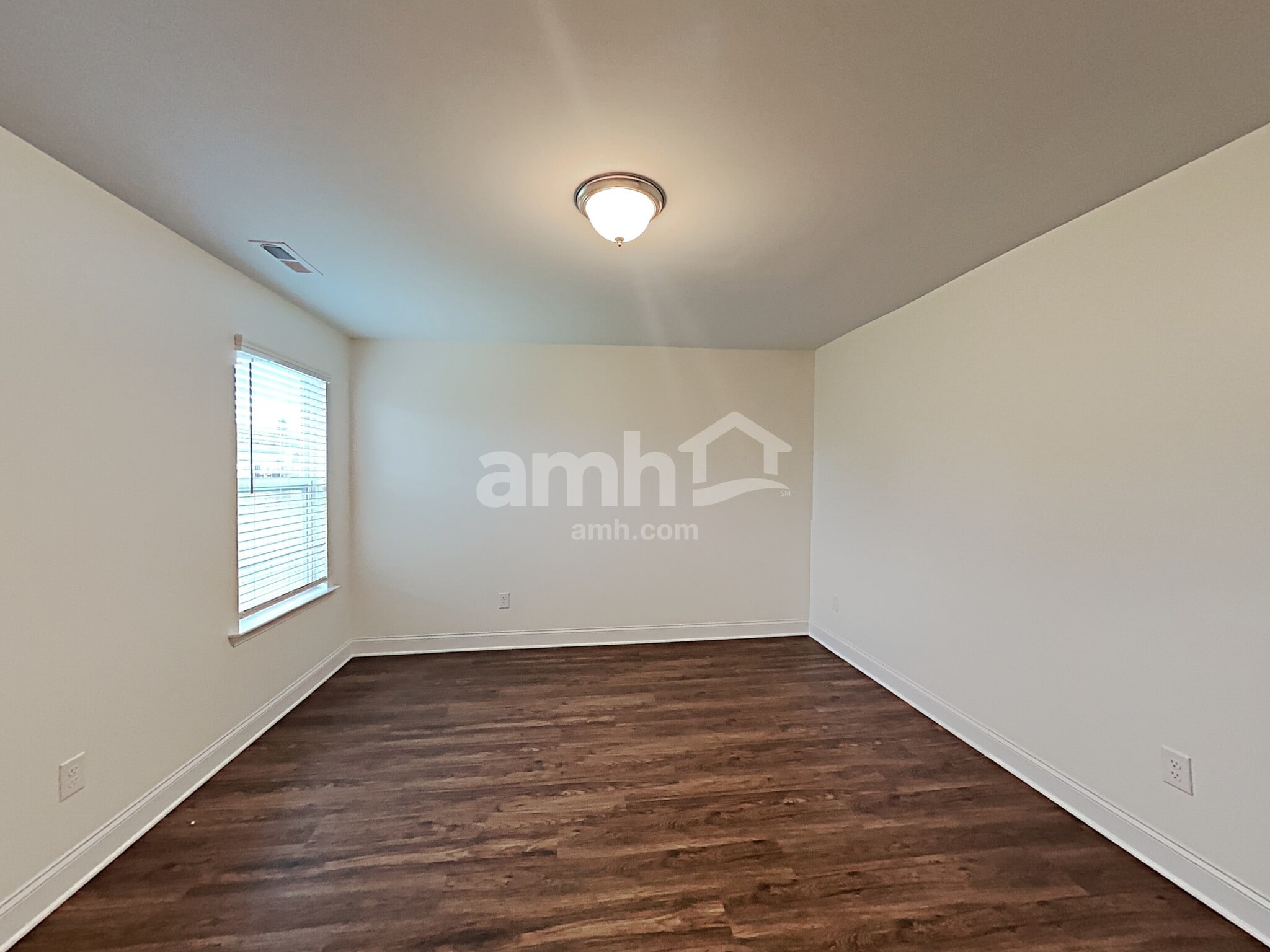 Building Photo - 2128 Laurel Vlg Cir