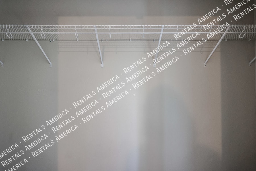 Building Photo - 123 E Bobcat Pl