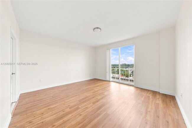 Building Photo - 7275 SW 90th Way