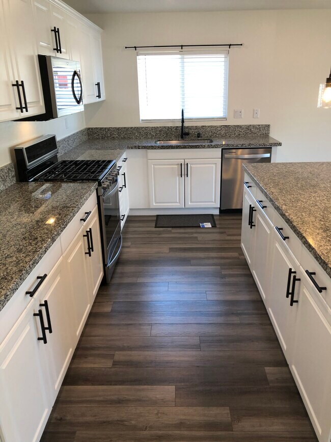 Building Photo - 26756 Calle Celia