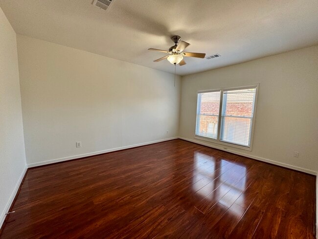 Building Photo - 11854 Taylorcrest Rd