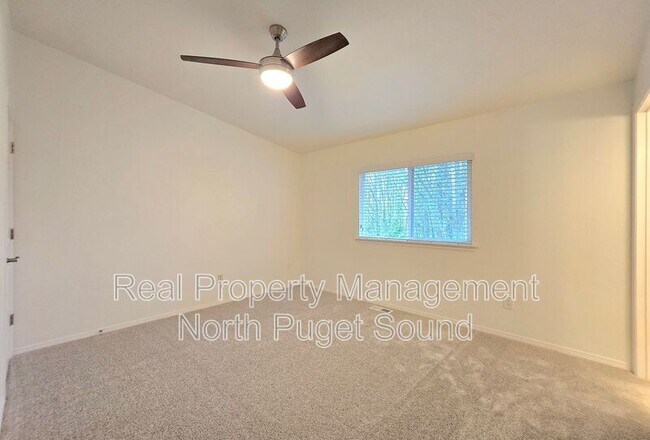 Building Photo - 8311 15th Pl NE