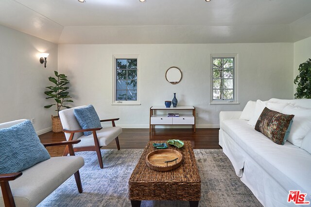 Living Room - South View - 1213 Hi Point St