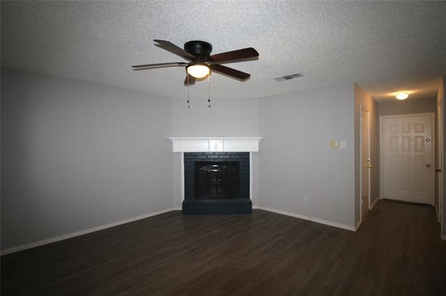 Building Photo - 4744 Meadow Trail Dr