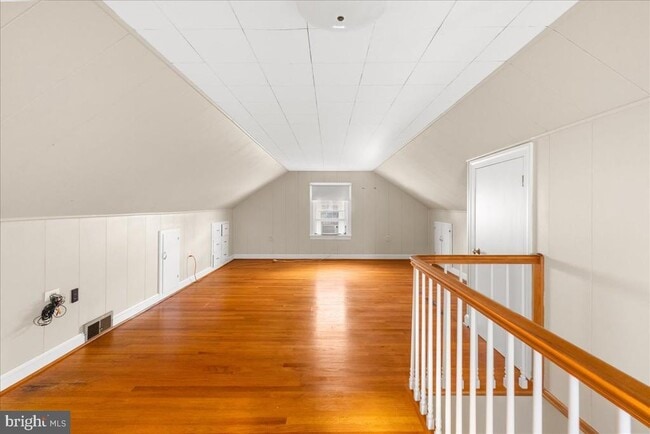 Building Photo - 312 Shawnee Ave