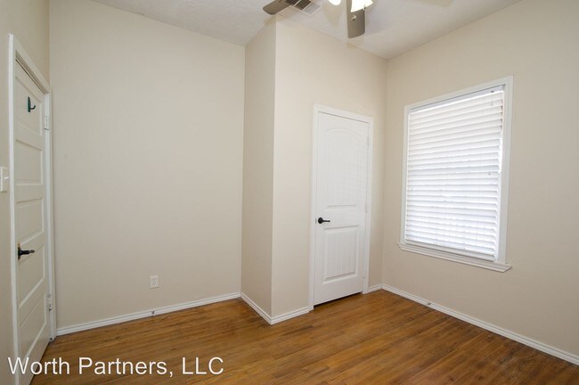 Building Photo - 5 br, 3 bath House - 200 Park Place