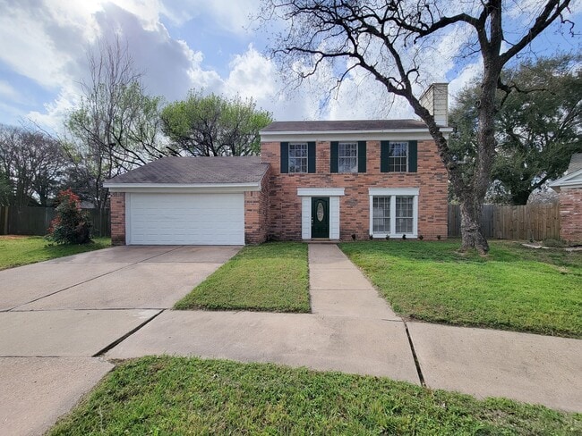 Building Photo - 12010 Roan Dr