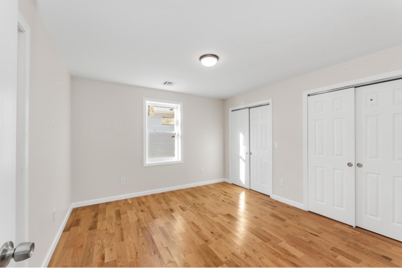 Building Photo - 12 Andy St