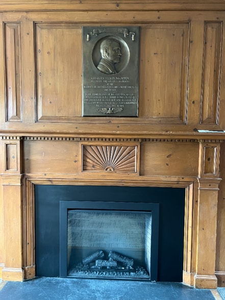 Building Photo - 12 2nd St NE